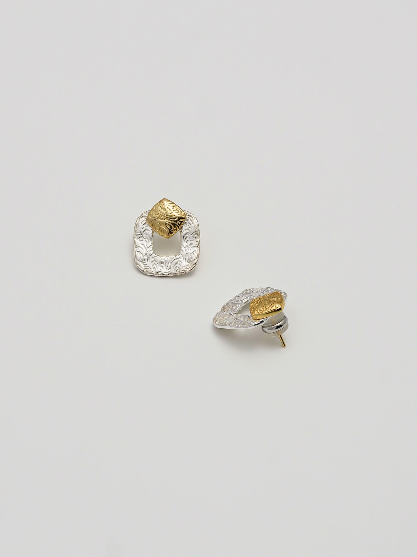 シルバー・唐草2wayピアス