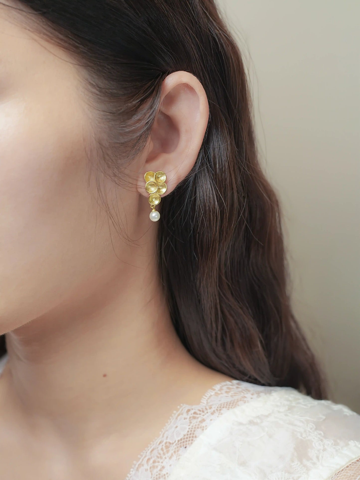 18KGP・ブドウピアス