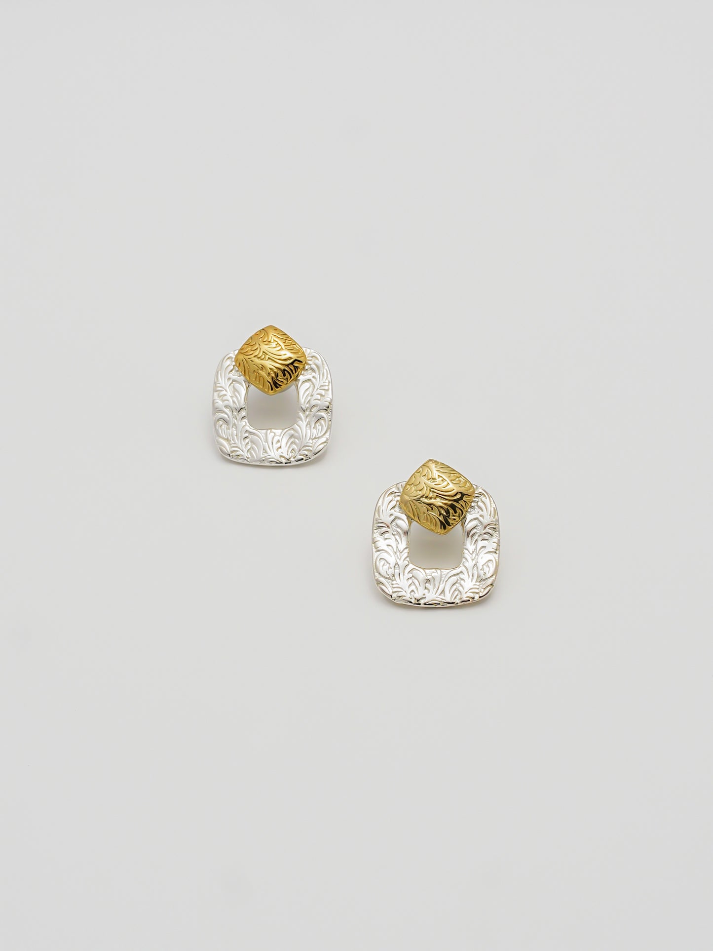 シルバー・唐草2wayピアス