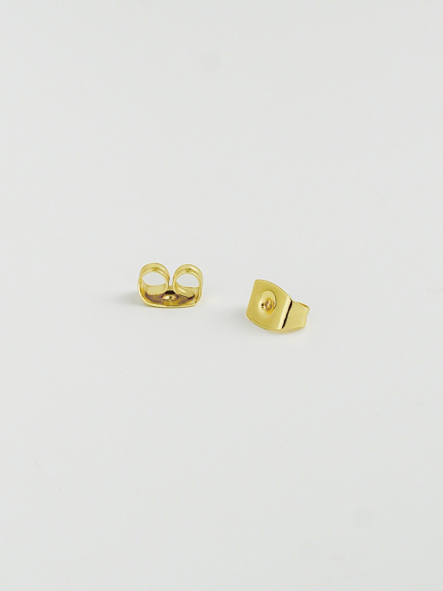 18KGP・チョウピアス